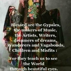 Meet your Posher, Corina